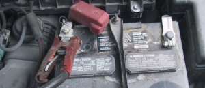 Como Carregar a Bateria do Carro